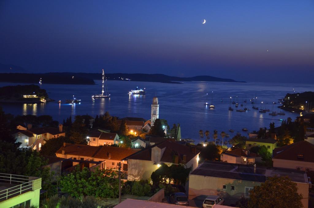 Apartments Ivusic Hvar Town Zimmer foto